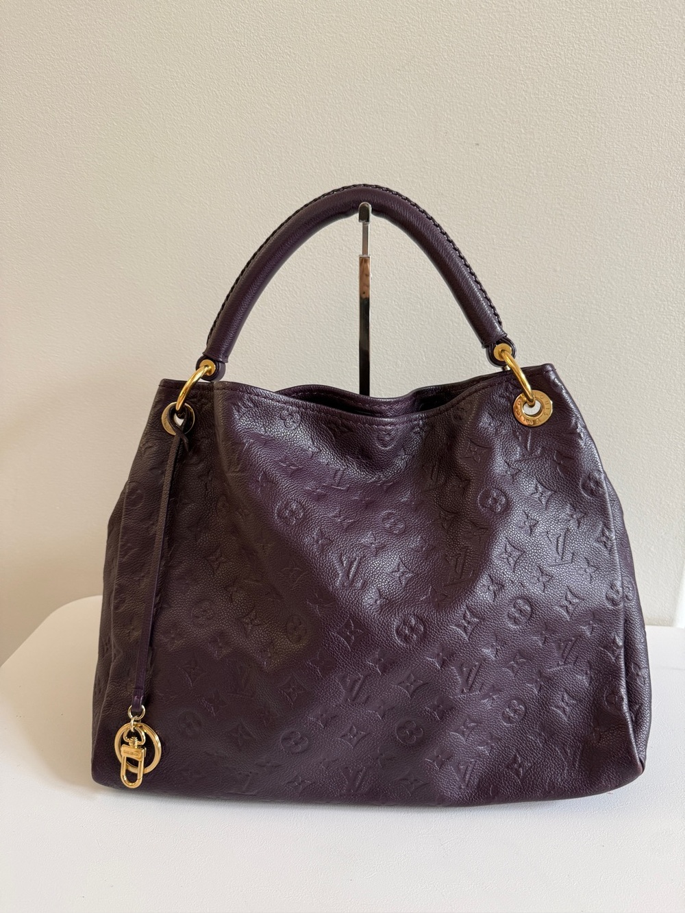 LOUIS VUITTON Artsy MM Monogram Empreinte Leather Shoulder Bag Handbag Purple